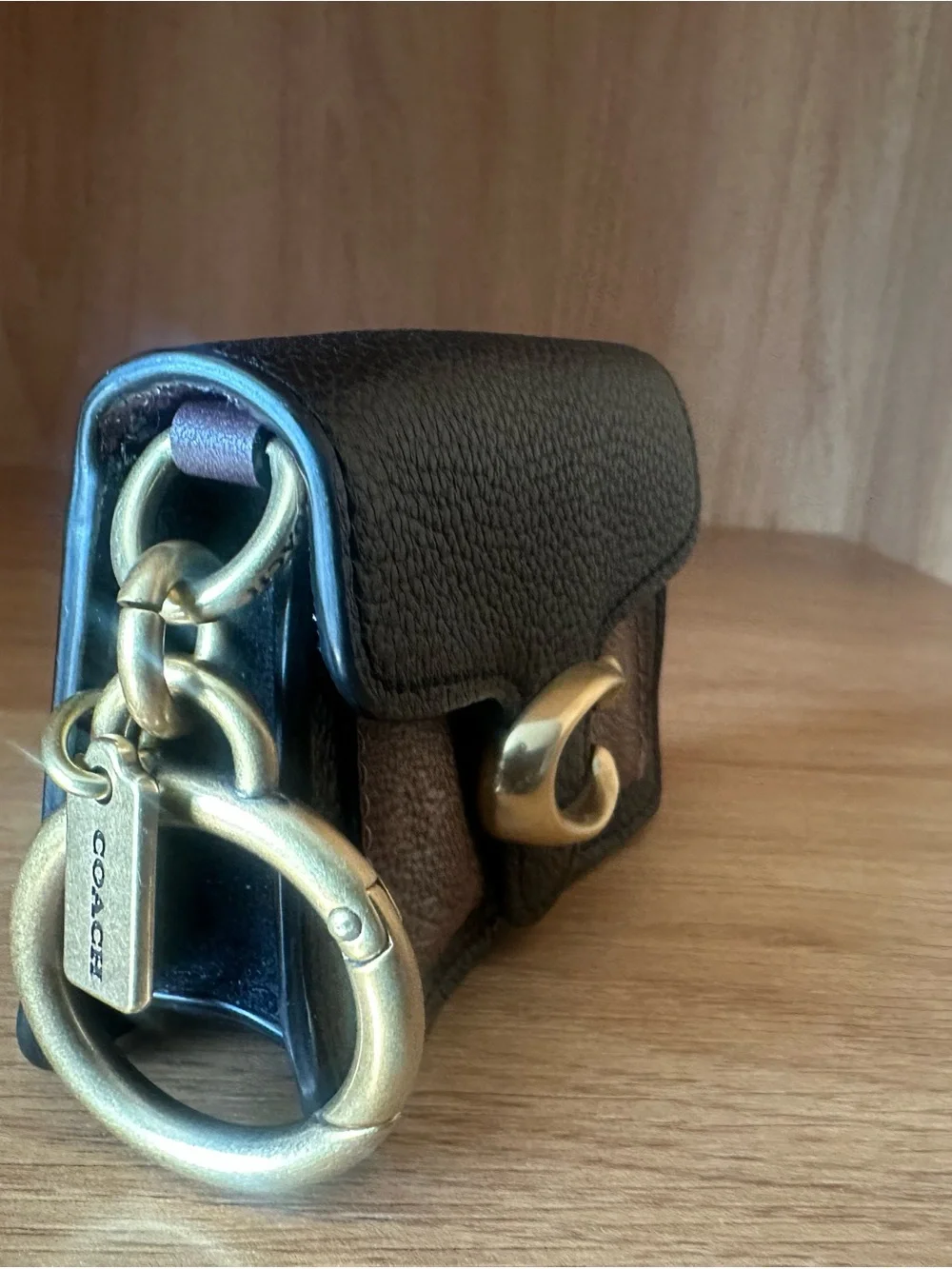 Coach Black Pebbled Leather Wallet with Brown Signature Panel and Gold 'C' Clasp